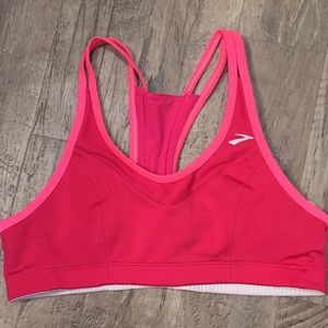 BROOKS sports bra